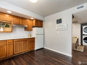 10124 3rd Avenue NW, Seattle WA 98177