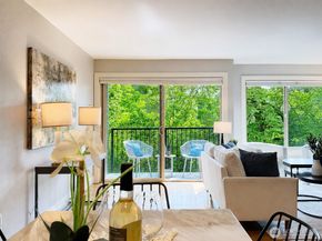 731 Broadway E 301, Seattle WA 98102