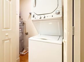 731 Broadway E 301, Seattle WA 98102