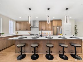 539 NW Juniper Street, Issaquah WA 98027