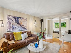 3624 Whitman Avenue N 1, Seattle WA 98103