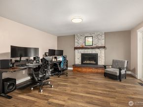 8442 NE 141st Street, Kirkland WA 98034