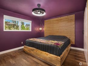 8442 NE 141st Street, Kirkland WA 98034