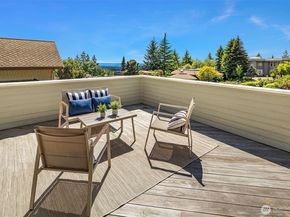 14740 SE 56th Street, Bellevue WA 98006