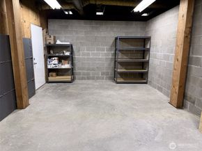 14740 SE 56th Street, Bellevue WA 98006