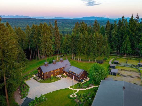 14140 184th Avenue NE, Woodinville WA 98072