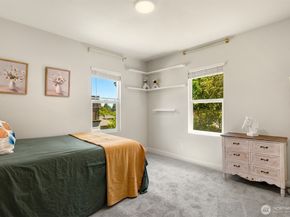 11558 Fremont Avenue N A, Seattle WA 98133