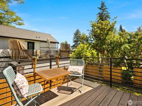 11558 Fremont Avenue N A, Seattle WA 98133