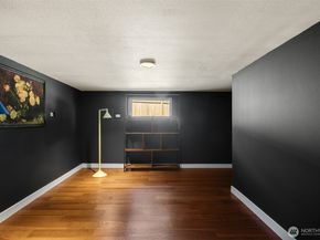 11558 Fremont Avenue N A, Seattle WA 98133
