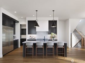2327 41st Avenue E, Seattle WA 98112