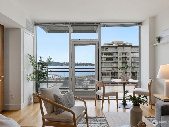 2911 2nd Avenue 811, Seattle WA 98121