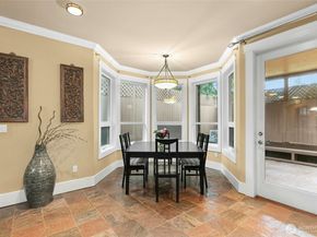 18634 92nd Avenue NE, Bothell WA 98011