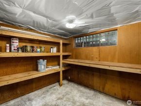 8805 SE 39th Street, Mercer Island WA 98040