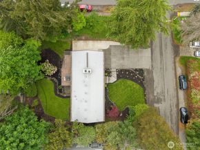 8805 SE 39th Street, Mercer Island WA 98040