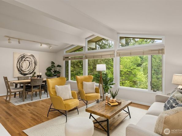 8805 SE 39th Street, Mercer Island WA 98040