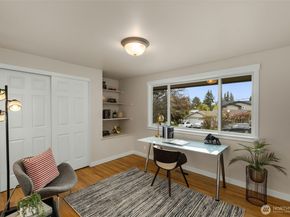 8805 SE 39th Street, Mercer Island WA 98040