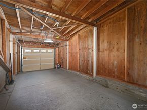 3216 24th Avenue W, Seattle WA 98199