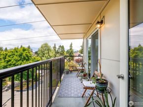 9255 Greenwood Avenue N 31, Seattle WA 98103