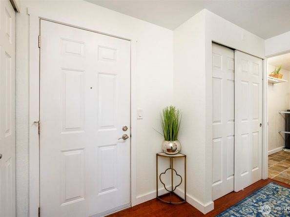 9255 Greenwood Avenue N 31, Seattle WA 98103