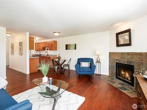 9255 Greenwood Avenue N 31, Seattle WA 98103