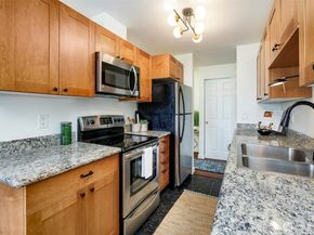 9255 Greenwood Avenue N 31, Seattle WA 98103