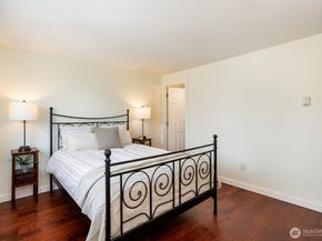 9255 Greenwood Avenue N 31, Seattle WA 98103