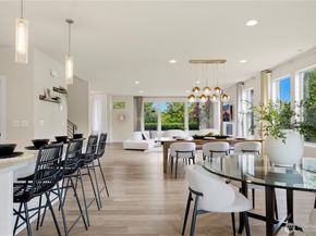 23398 SE 41st Court, Sammamish WA 98075