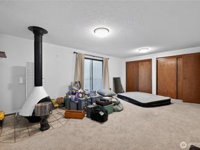 37135 2nd Avenue SW, Federal Way WA 98023