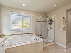 23504 9th Avenue SE, Bothell WA 98021