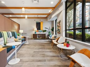 1760 NW 56th Street 311, Seattle WA 98107