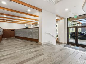 1760 NW 56th Street 311, Seattle WA 98107