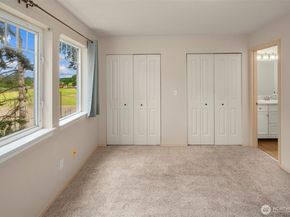 1006 37th Street SE B, Auburn WA 98002