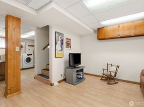 731 19th Avenue, Seattle WA 98122