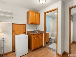 731 19th Avenue, Seattle WA 98122