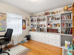 731 19th Avenue, Seattle WA 98122