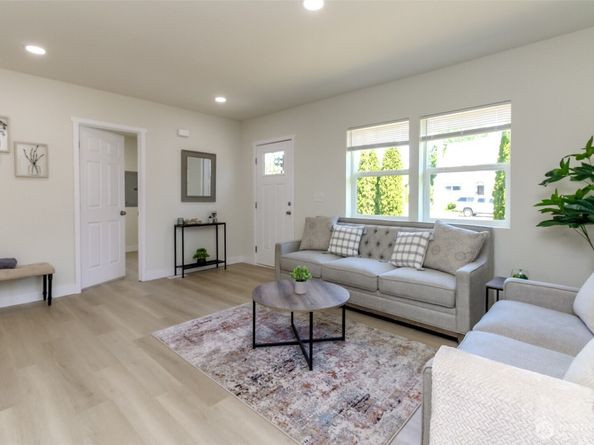 103 M Street SE, Auburn WA 98002