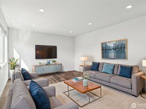 6325 34th Avenue SW C, Seattle WA 98126