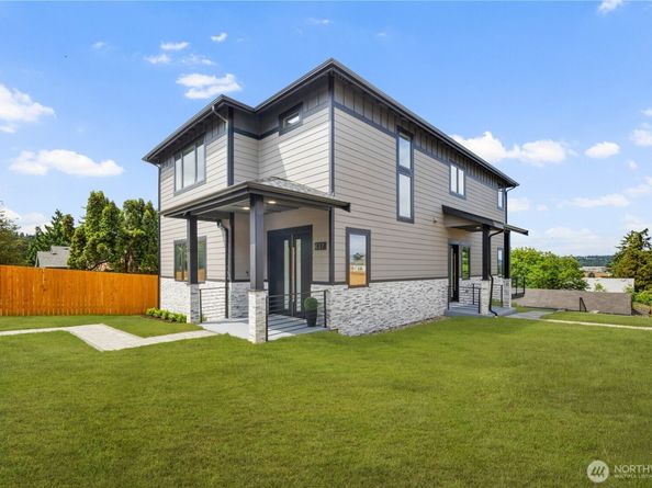 437 Hazel Avenue N, Kent WA 98030