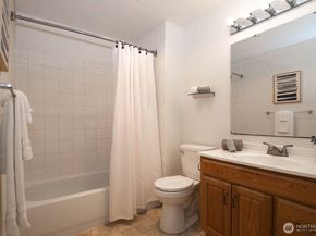 20322 33rd Avenue W B, Lynnwood WA 98036