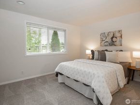 20322 33rd Avenue W B, Lynnwood WA 98036