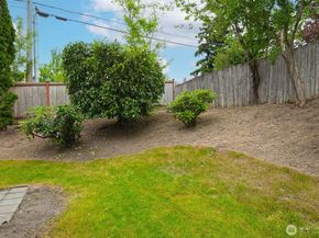 20322 33rd Avenue W B, Lynnwood WA 98036