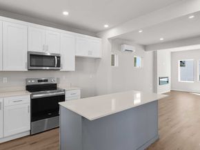 1105 138th Place SW, Lynnwood WA 98087