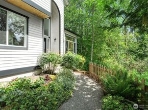 6326 247th Avenue NE, Redmond WA 98053
