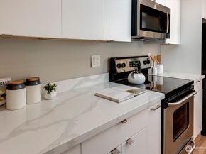 14004 SE 20th Street, Bellevue WA 98007