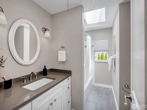 14004 SE 20th Street, Bellevue WA 98007