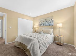 10030 Holly Drive 111, Everett WA 98204