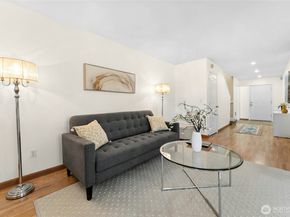 10030 Holly Drive 111, Everett WA 98204
