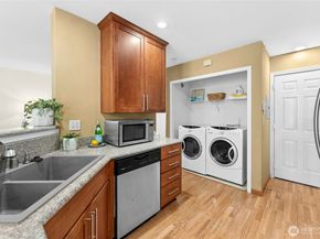 10030 Holly Drive 111, Everett WA 98204