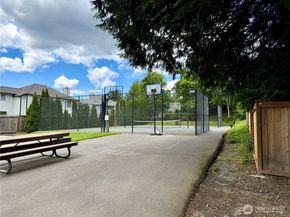 1808 Field Place NE, Renton WA 98059