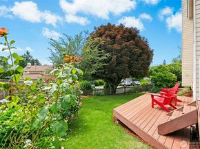 1808 Field Place NE, Renton WA 98059